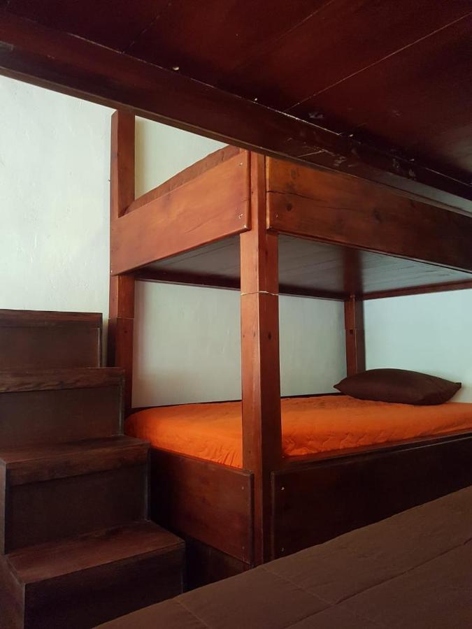 Mi Casa En La Playa Panzió Escuintla Kültér fotó